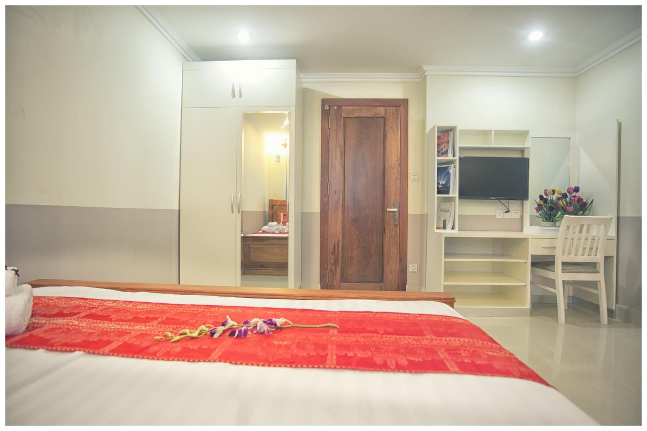 Raksmey Suo Hotel Phnom Penh Exterior photo