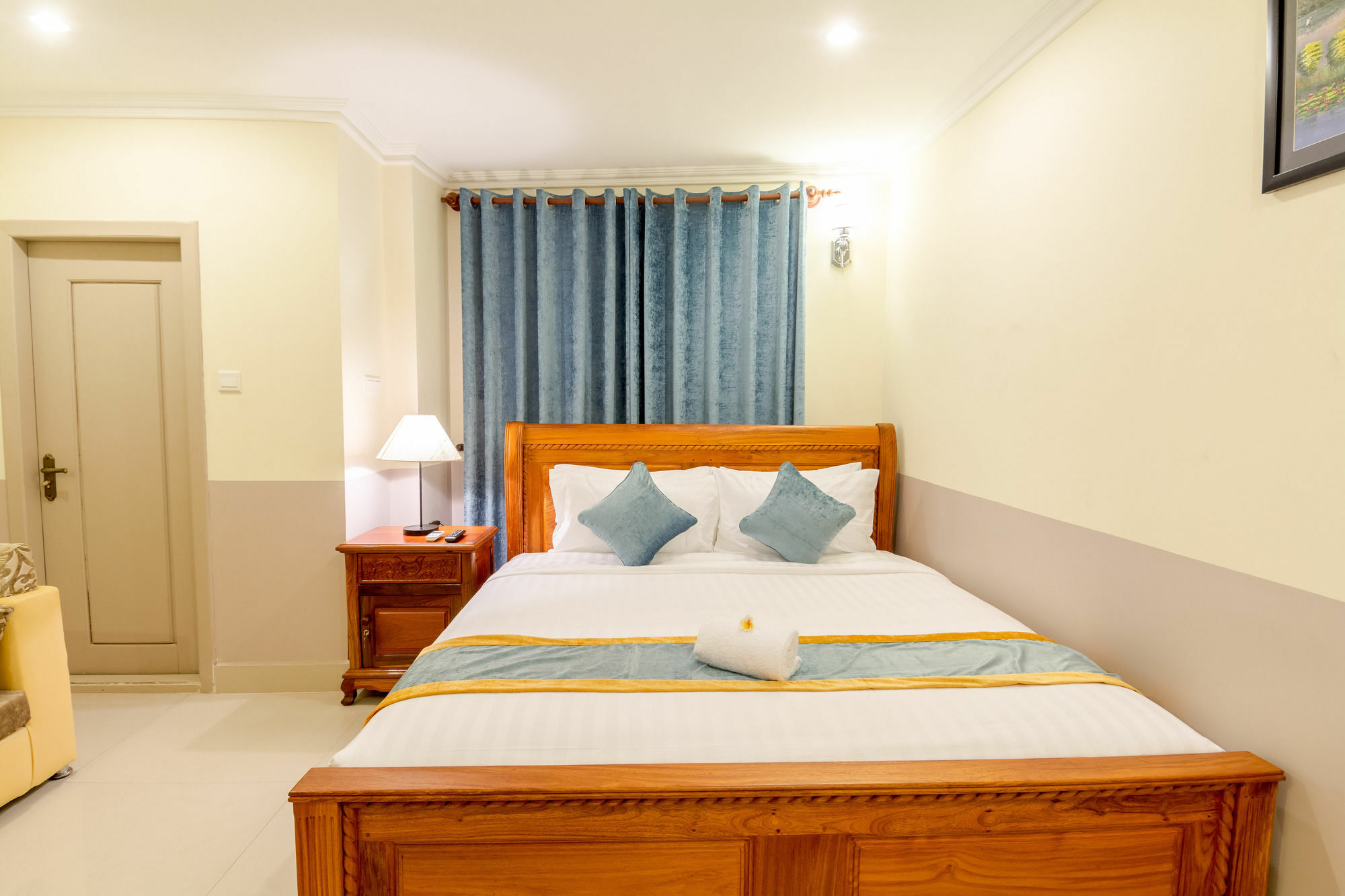 Raksmey Suo Hotel Phnom Penh Exterior photo